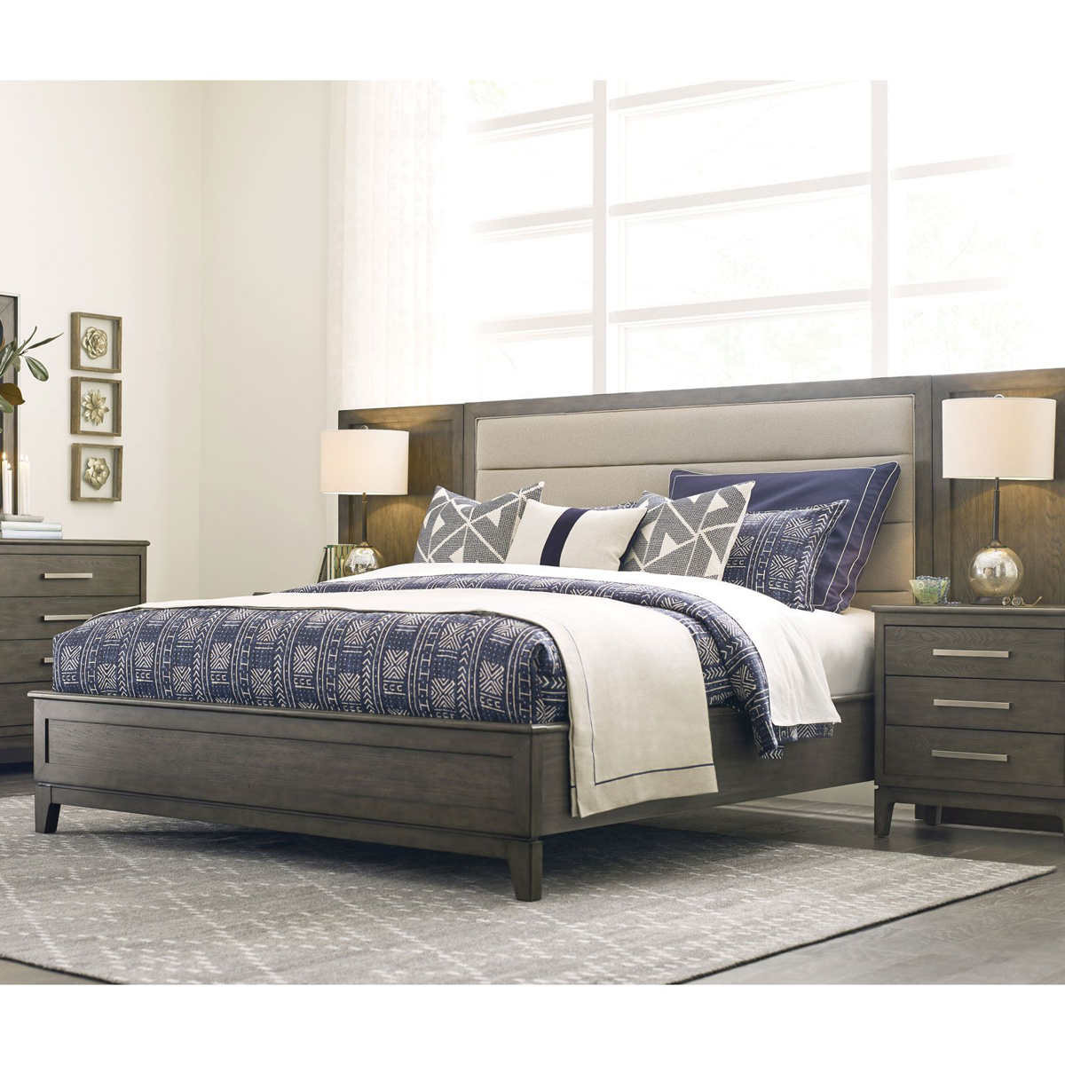 Picture of Queen Size Cascade Panel Bed