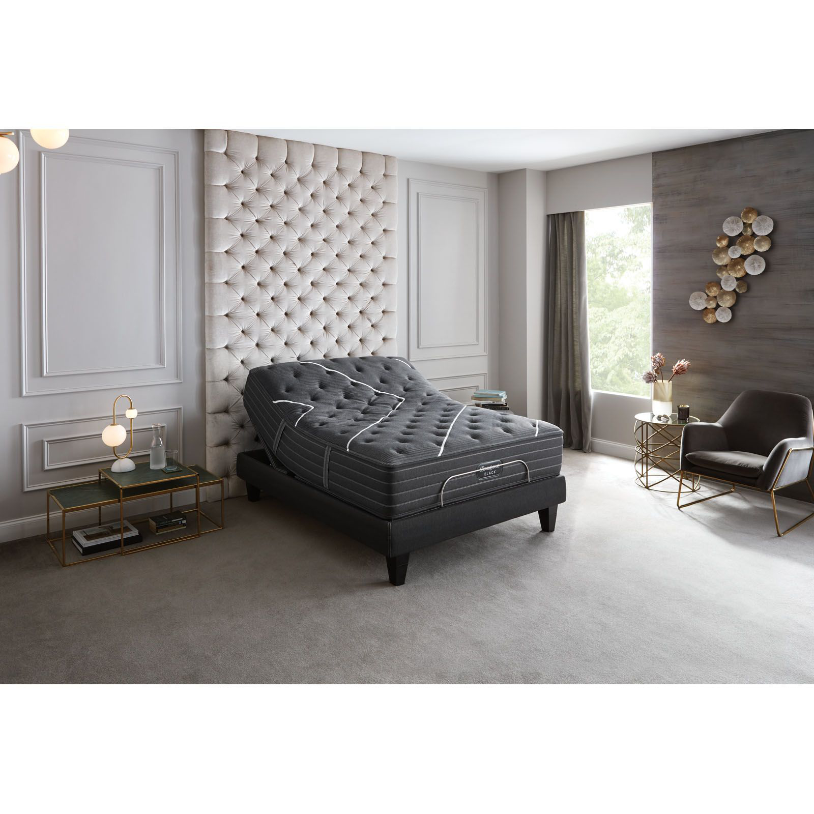 Queen Black Luxury Adjustable Base