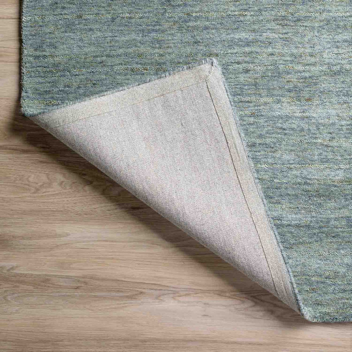Picture of Reya Lakeview 5' x 8' Rug