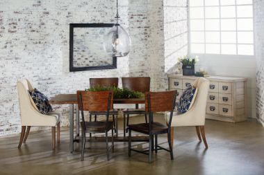 Decorating your dining room with style