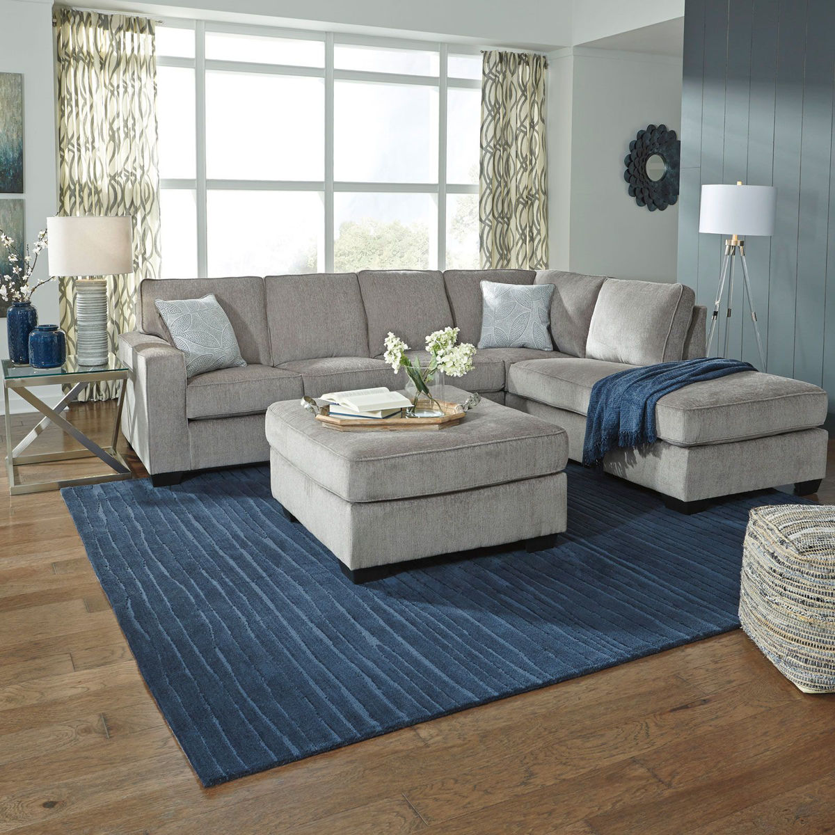 Picture of Altari Alloy 2-Piece Sectional