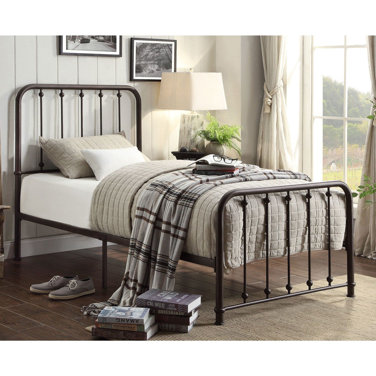 Picture of Twin Metal Bed