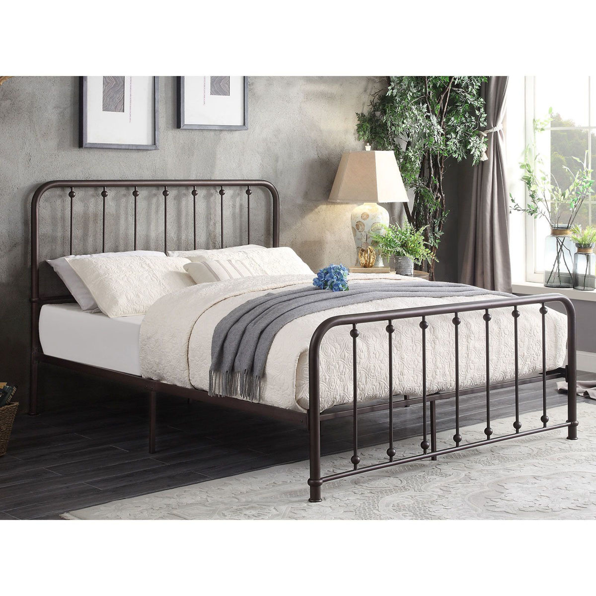 Picture of King Metal Bed
