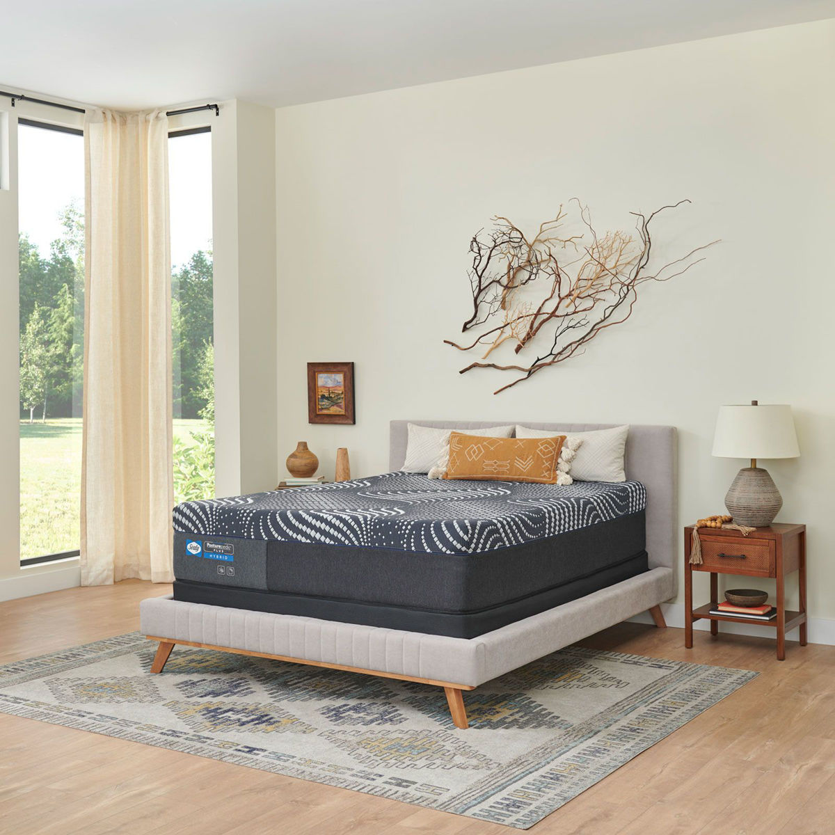 Picture of High Point Soft Queen Hybrid Mattress