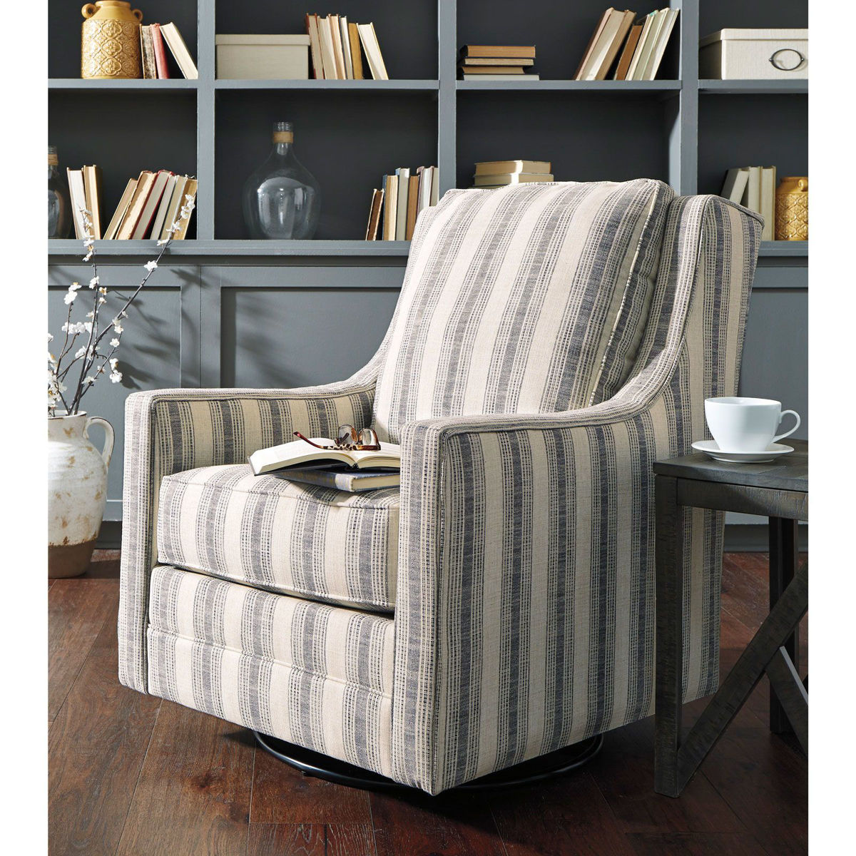 Picture of Kambria Swivel Glider