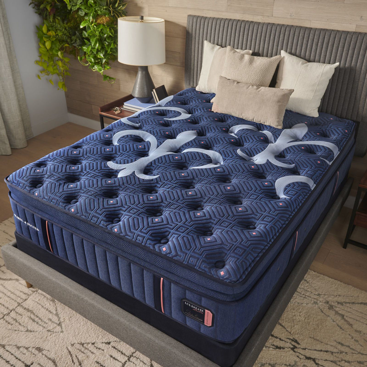 Picture of King Lux Estate Soft Pillow Top Mattress