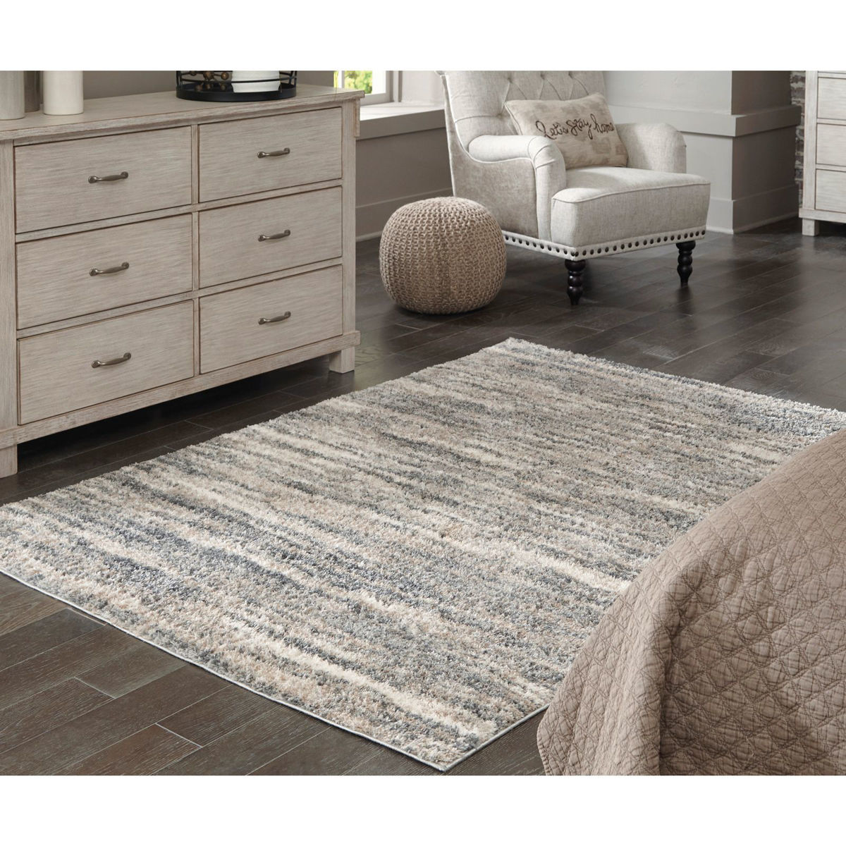 Picture of Gizela 8’ x 10’ Rug