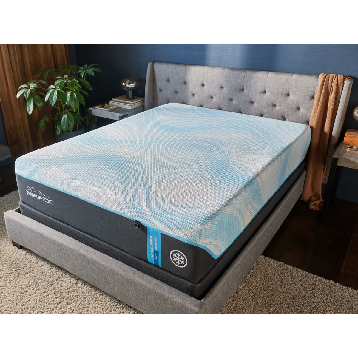 Picture of TEMPUR-LuxeBreeze Soft 2.0 Queen Mattress Set