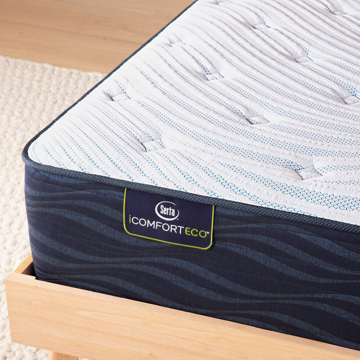 Picture of Twin iComfortECO™️ Q15GL Hybrid Plush Mattress Set
