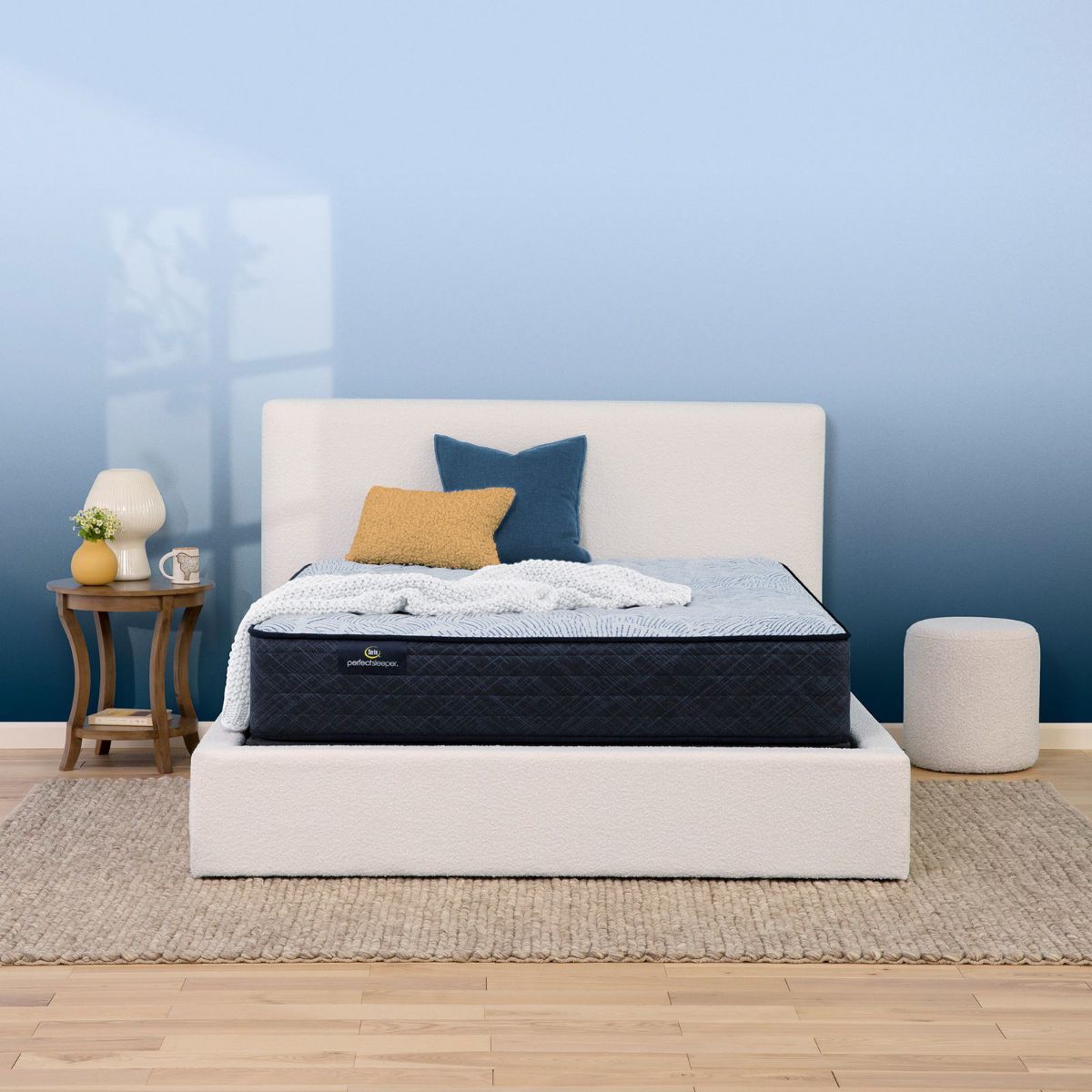 Picture of Barbosa Sky Firm Mattress Set