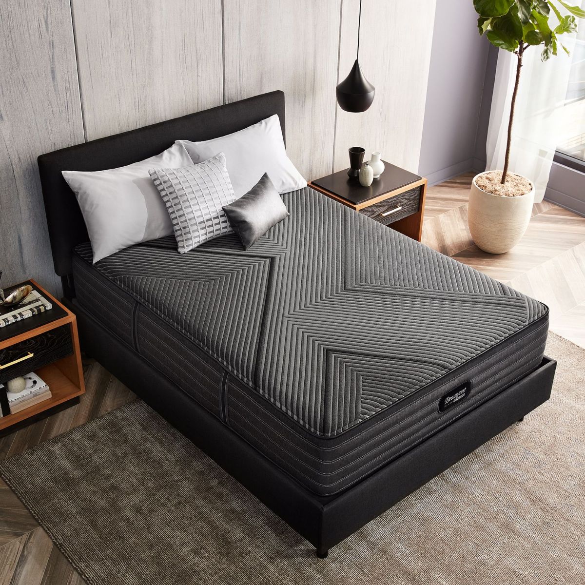 Picture of LX-Class Firm Hybrid Full Mattress Set