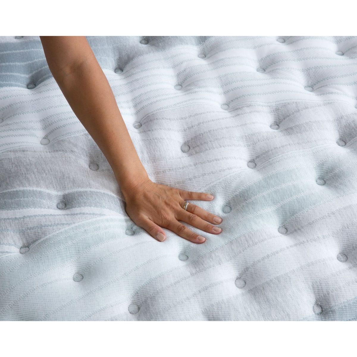 Picture of Katherine Bay Firm Twin Mattress Set