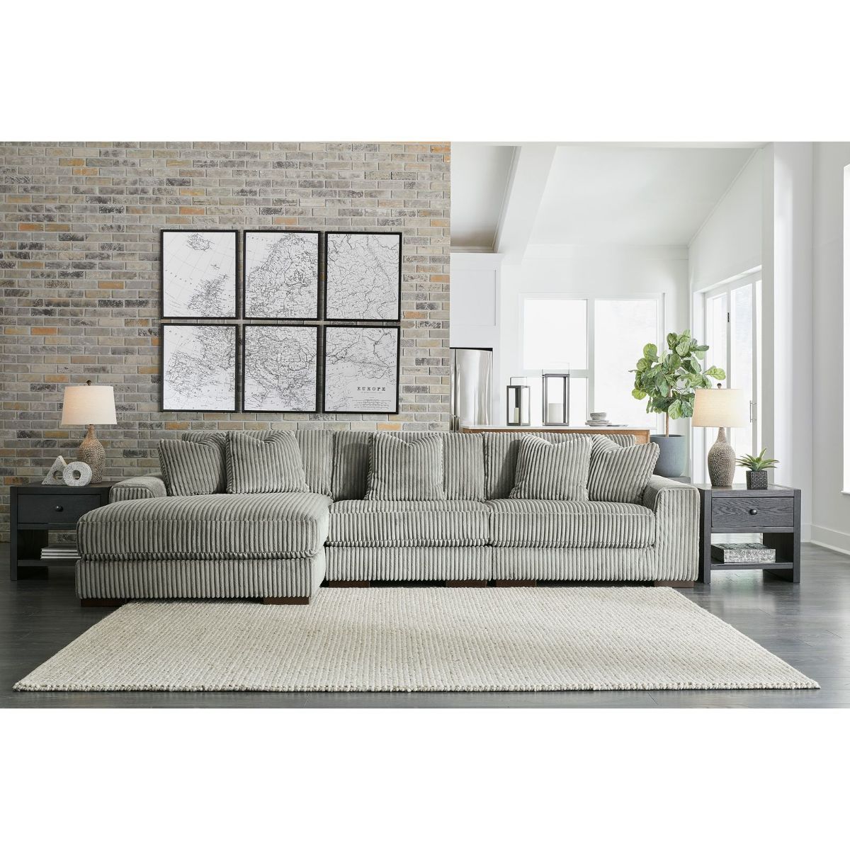Picture of Lindyn Fog 3-Piece Reverse Sectional