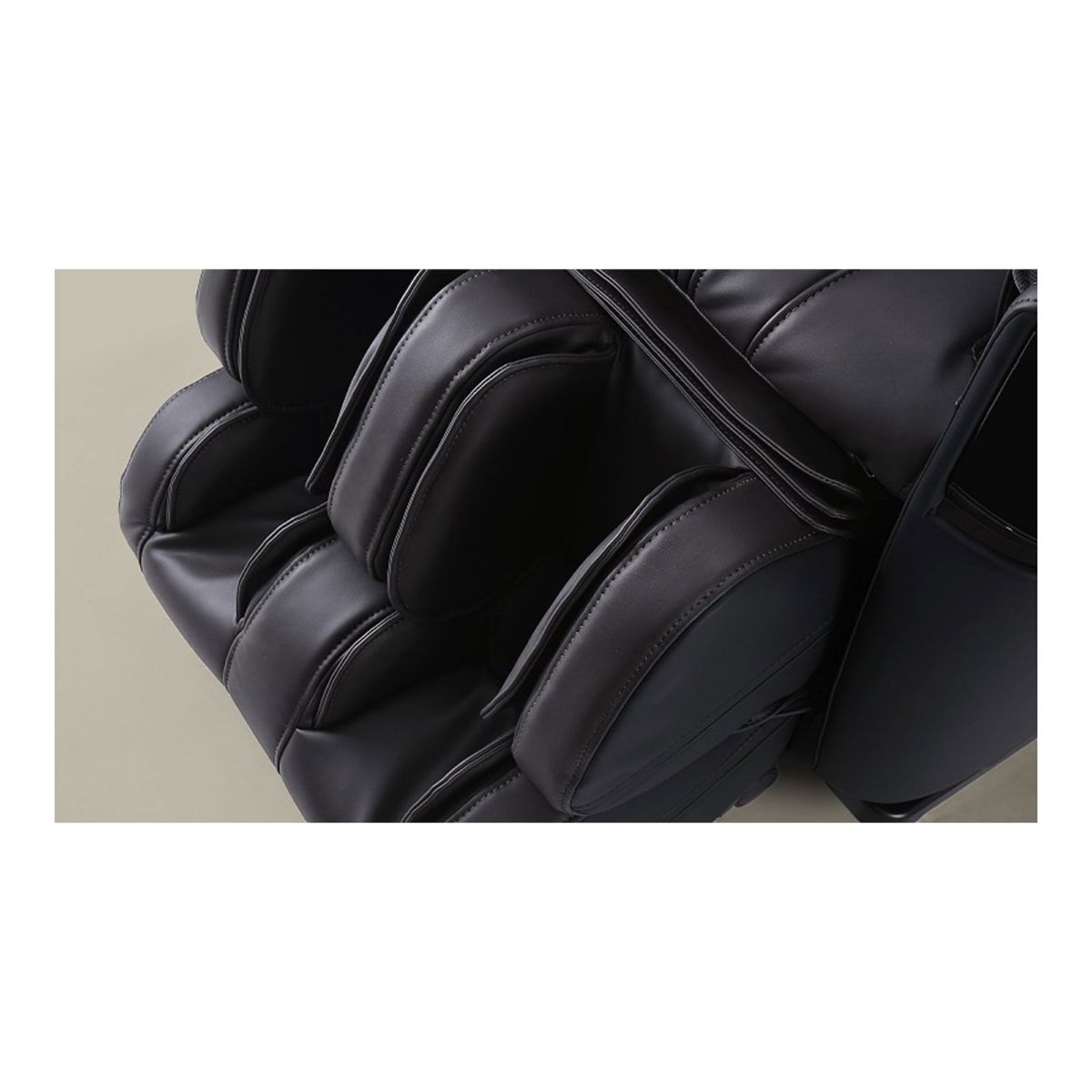 Picture of CZ-681 Black Massage Chair