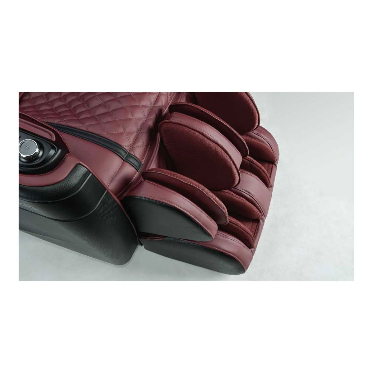 Picture of CZ-711 Qi SE Red/Pearl Black Massage Chair