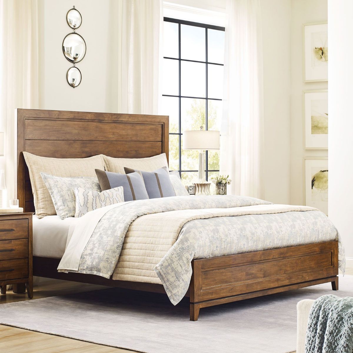 Picture of Queen Schafer Panel Bed