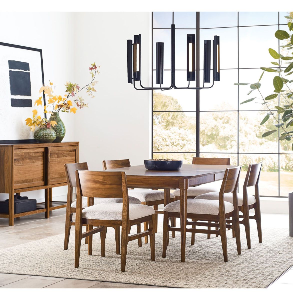 Picture of Hudson Dining Table