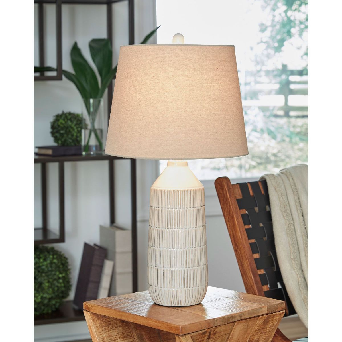Picture of Willport Table Lamp