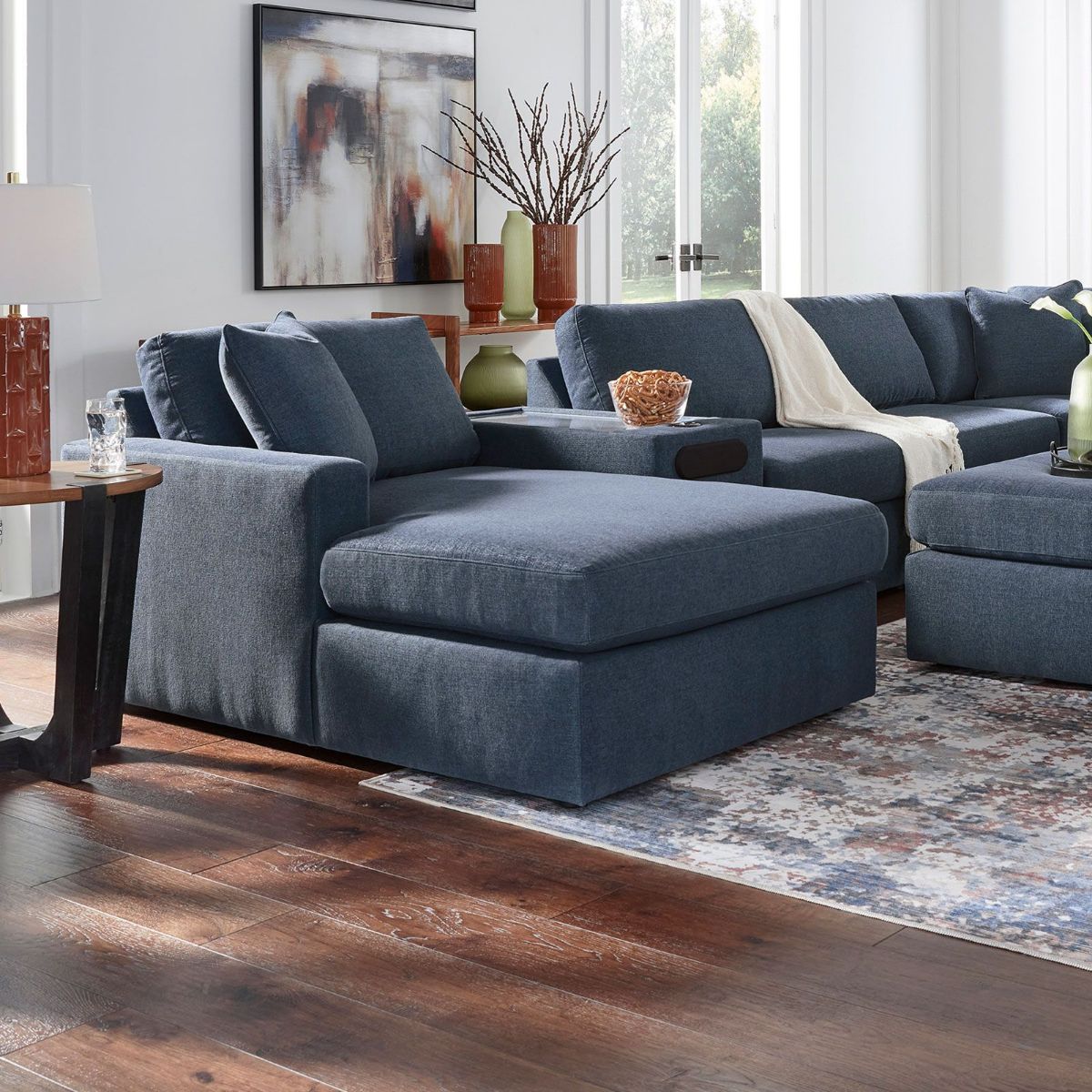 Picture of Modmax Ink Left Arm Facing Chaise