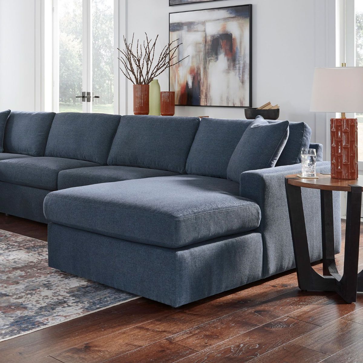 Picture of Modmax Ink Right Arm Facing Chaise