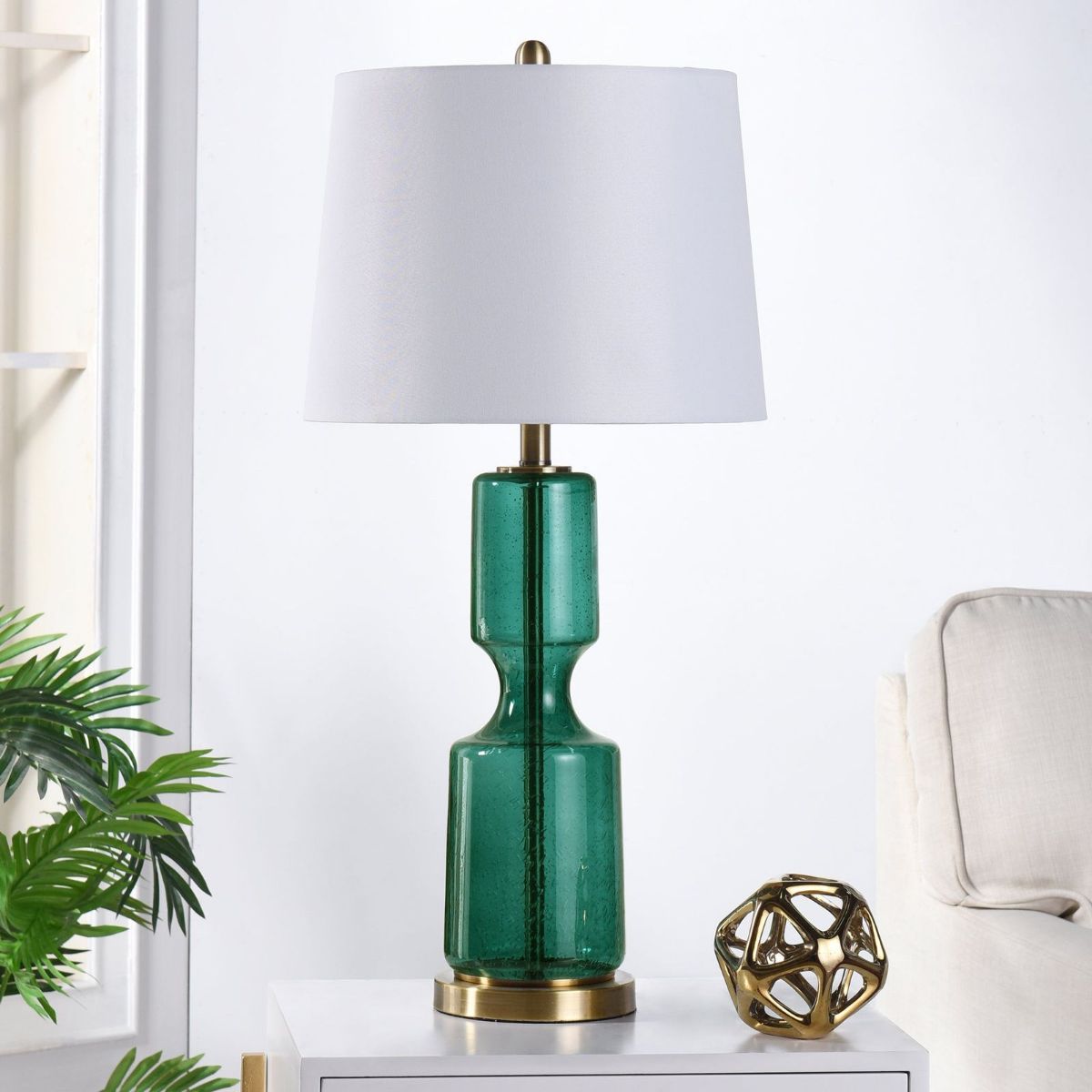 Picture of Emerald Seeded Lamp