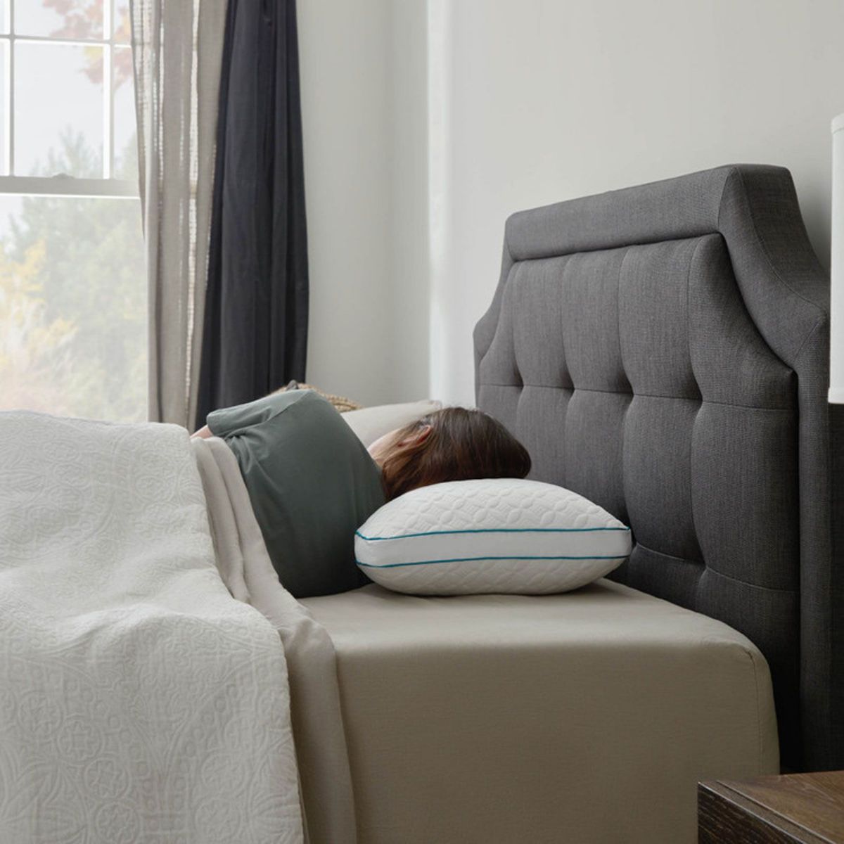 Picture of Queen Flex Shoulder Pillow