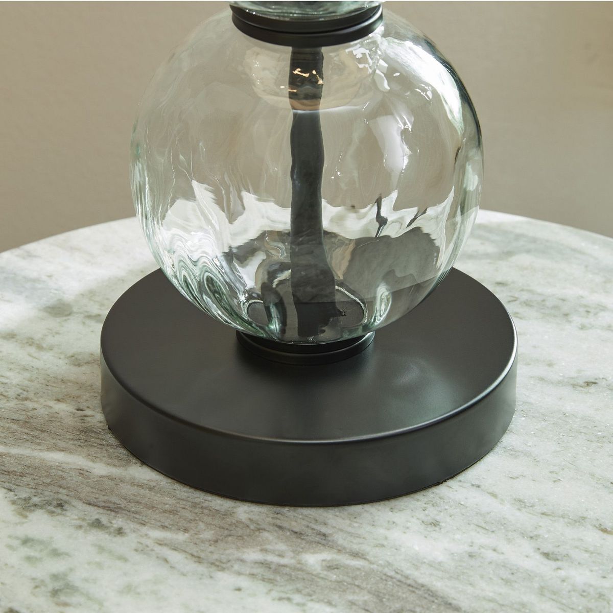 Picture of Airbal Table Lamp