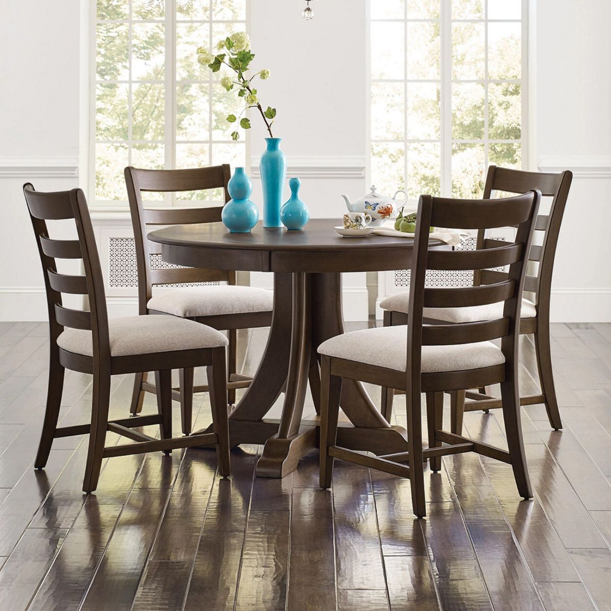 Picture of Kafe Mocha 44" Round Dining Table & 4 Chairs