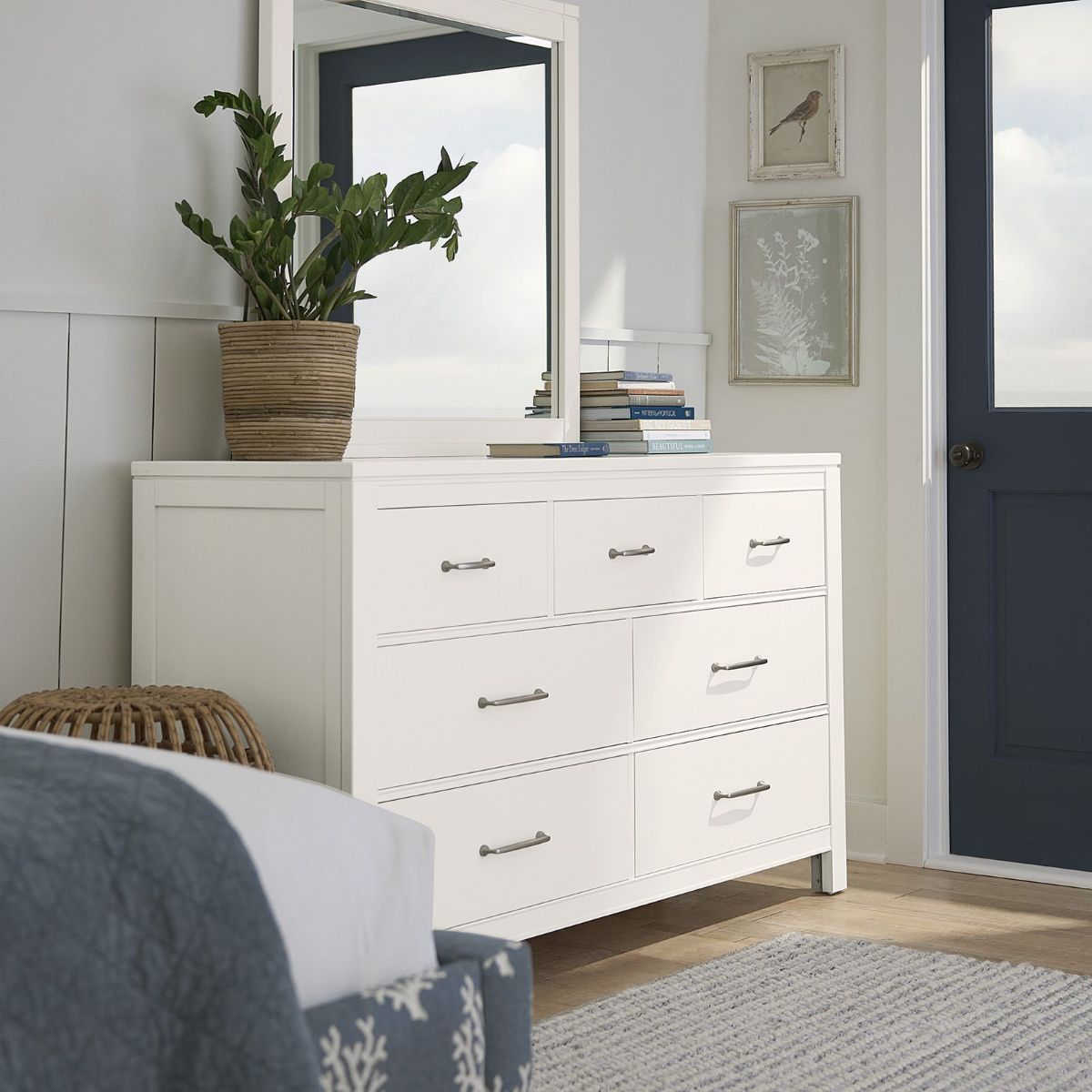 Picture of Tide & Timber White 3-Piece Queen Bedroom Group