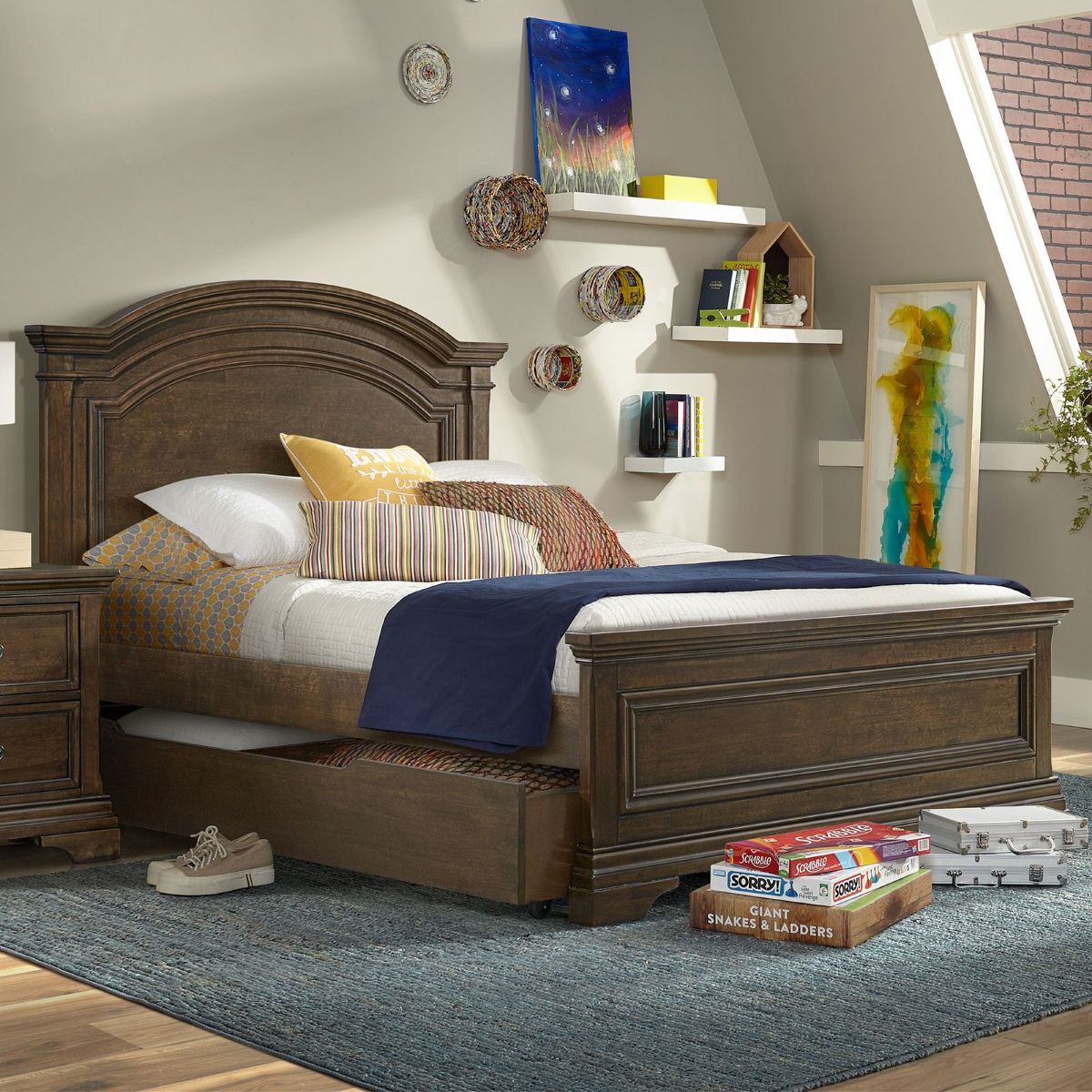 Picture of Olivia Rosewood Trundle
