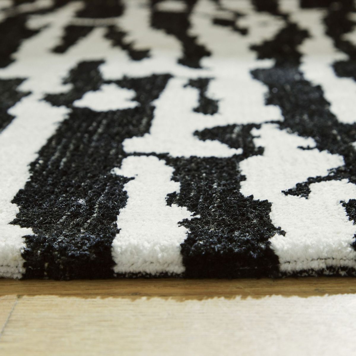 Picture of Bramshaw 9' x 12' Area Rug