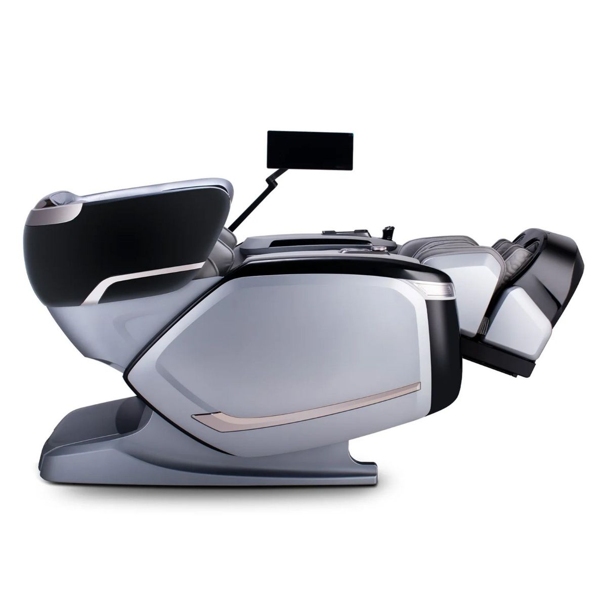 Picture of Quantum CZ-800 Silver/Black Massage Chair