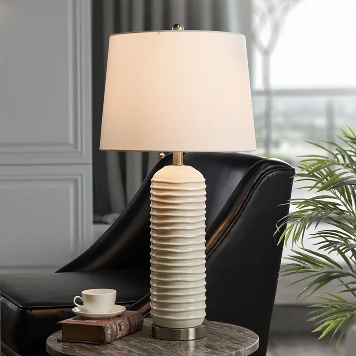 Picture of Cannoli Cream Table Lamp