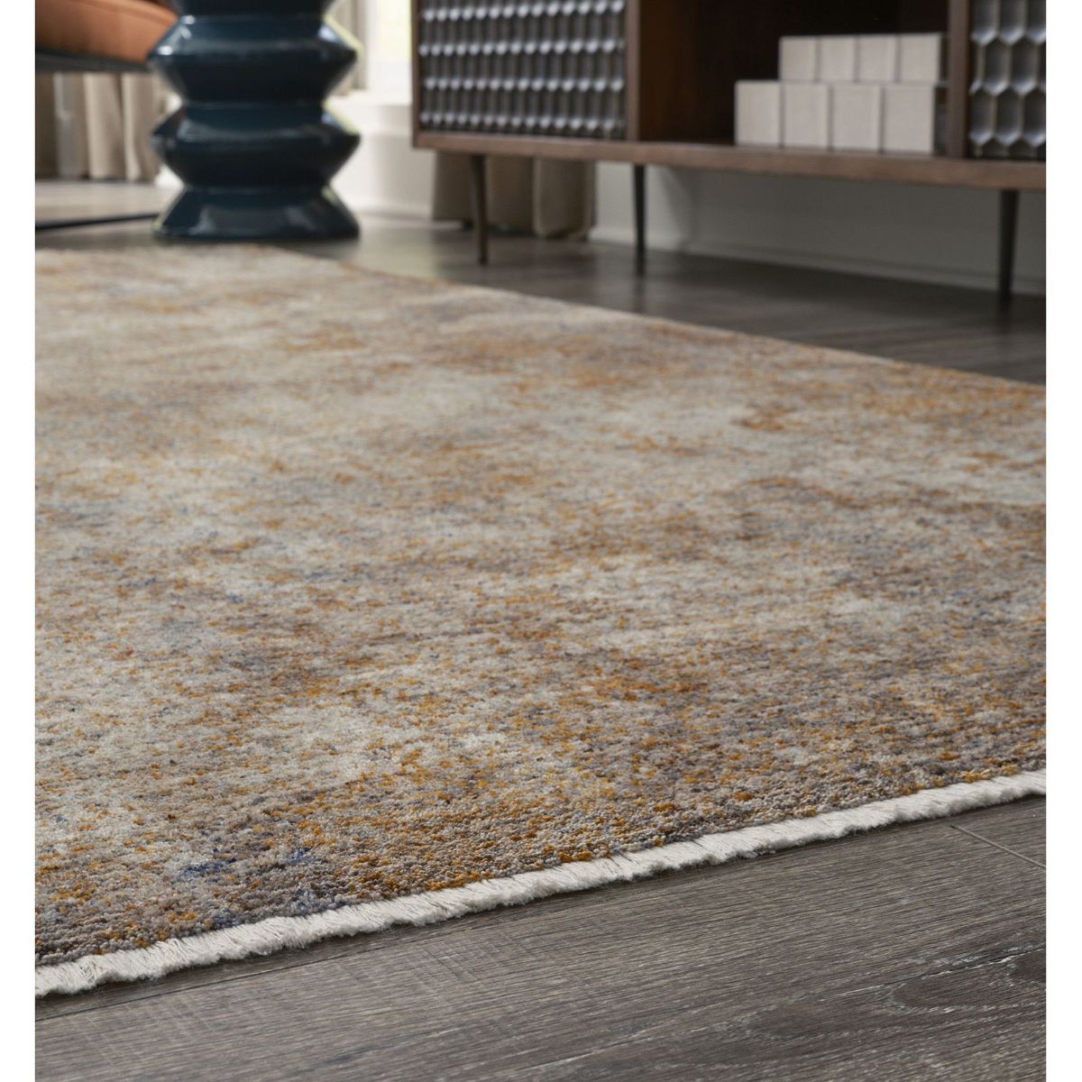 Picture of Mauville 5' x 8' Rug