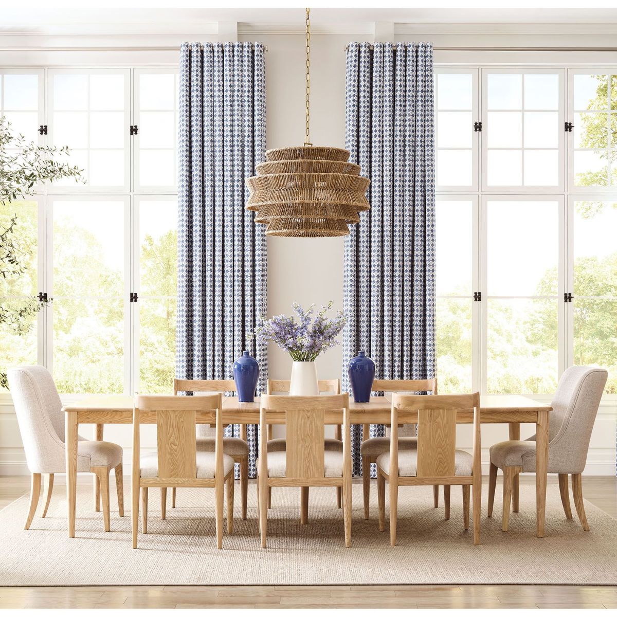 Picture of Hanover Dining Table