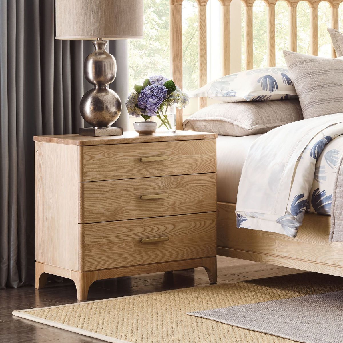 Picture of Essence 3-Drawer Nightstand