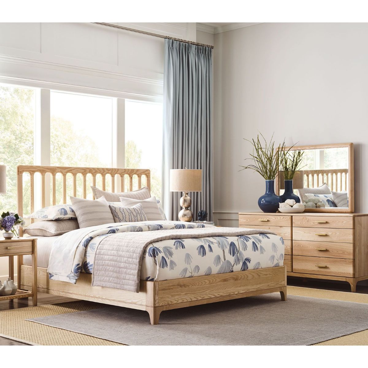 Picture of Essence 3-Piece Queen Bedroom