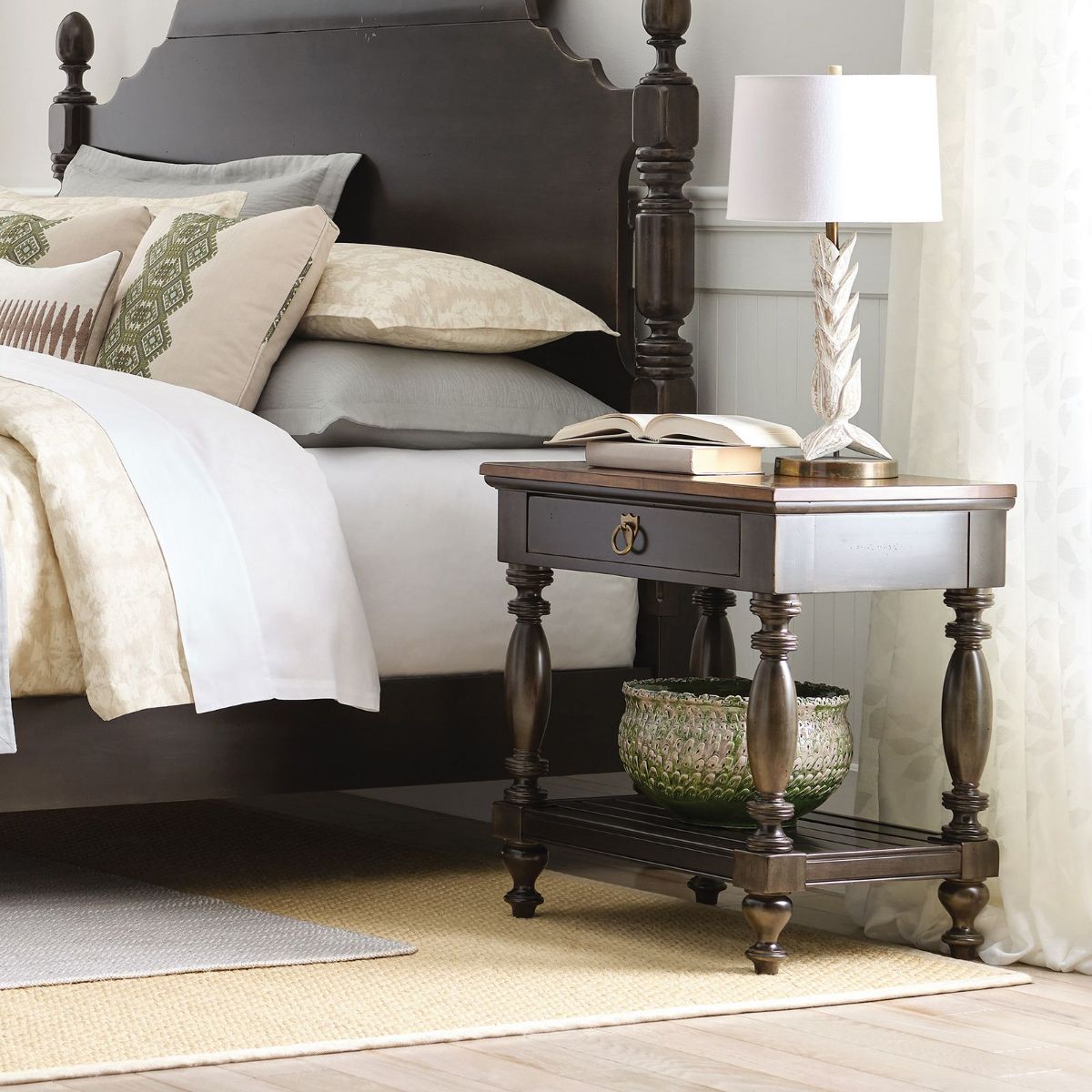 Picture of Warren Bedside Table