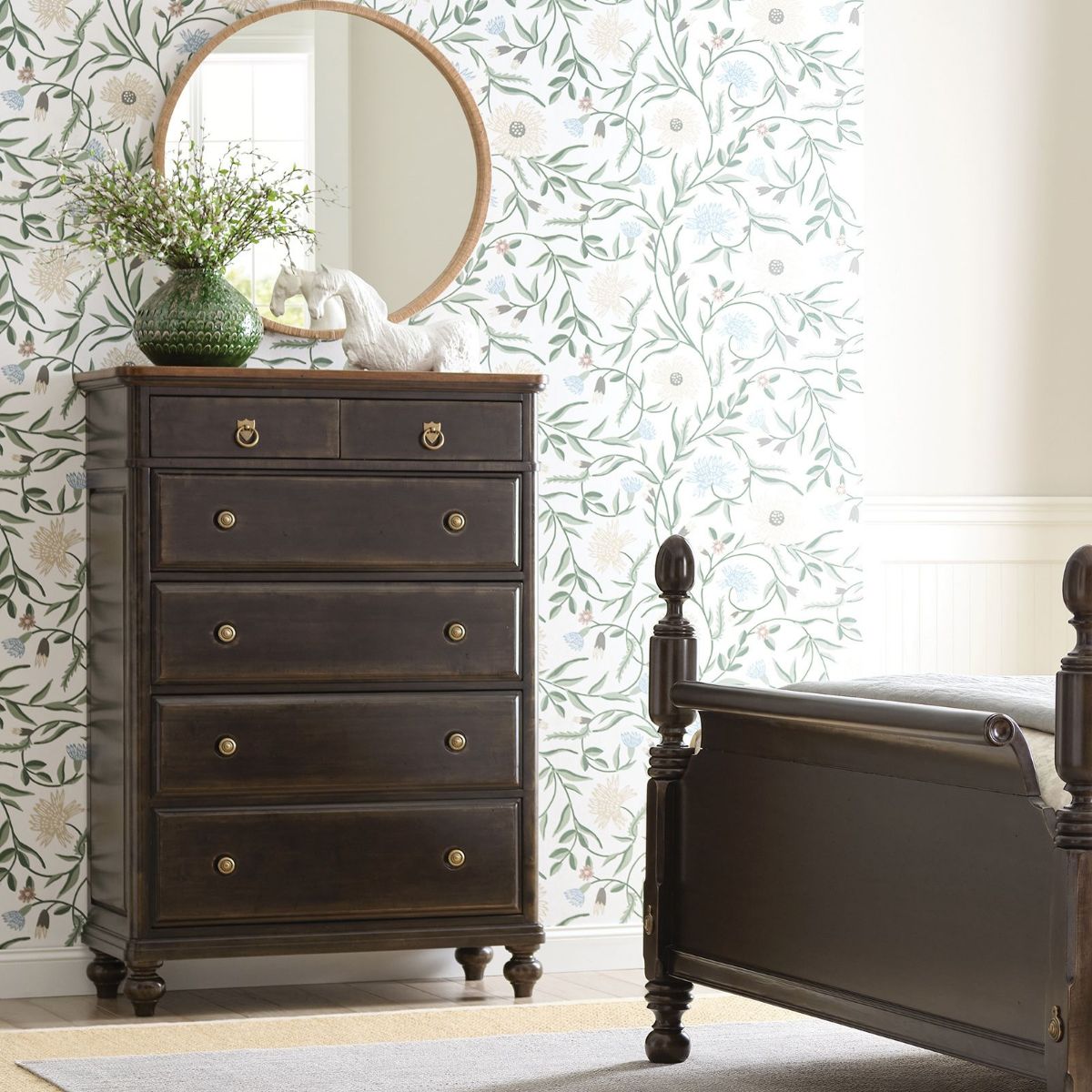 Picture of Harrison Chest