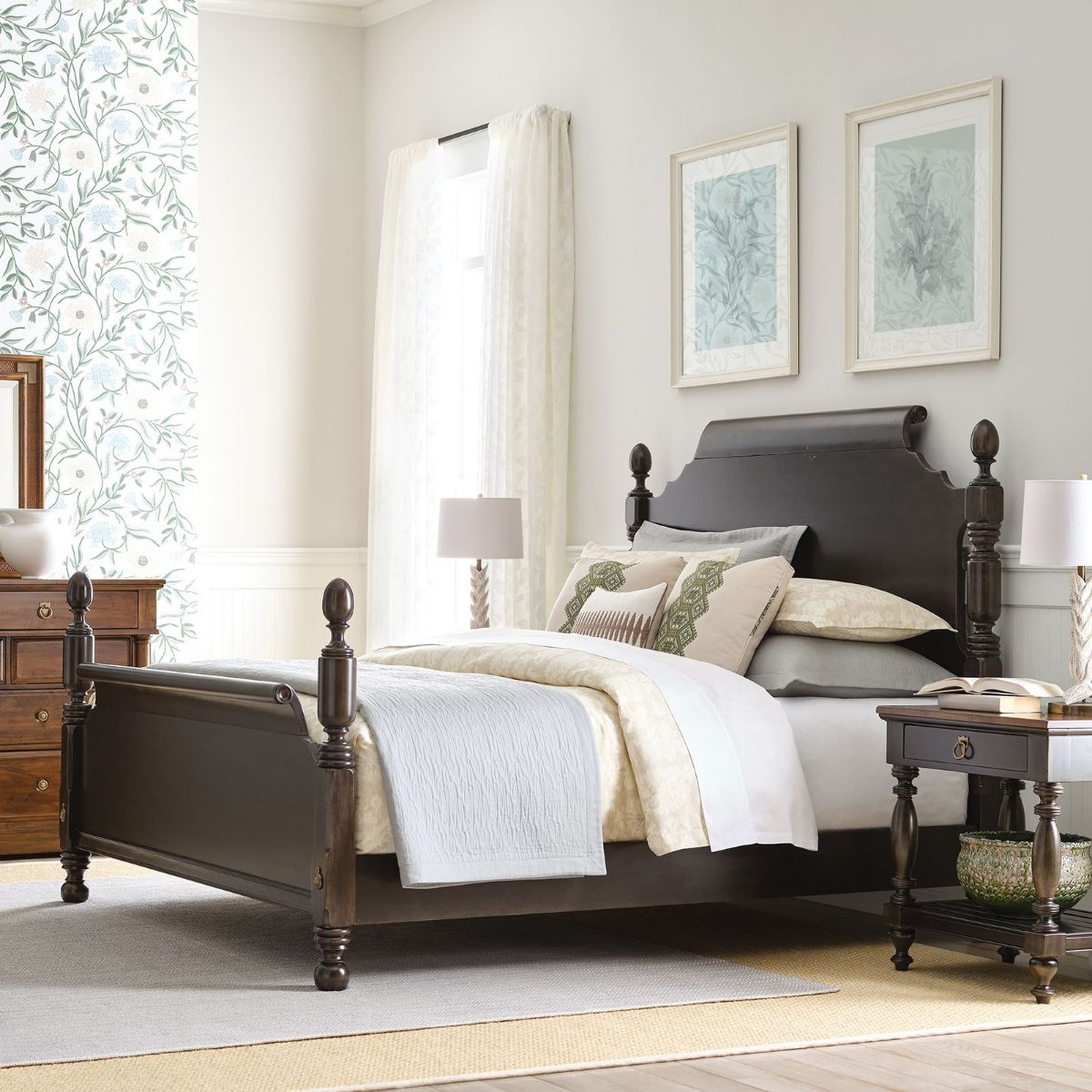 Picture of Brighton King Poster Bed