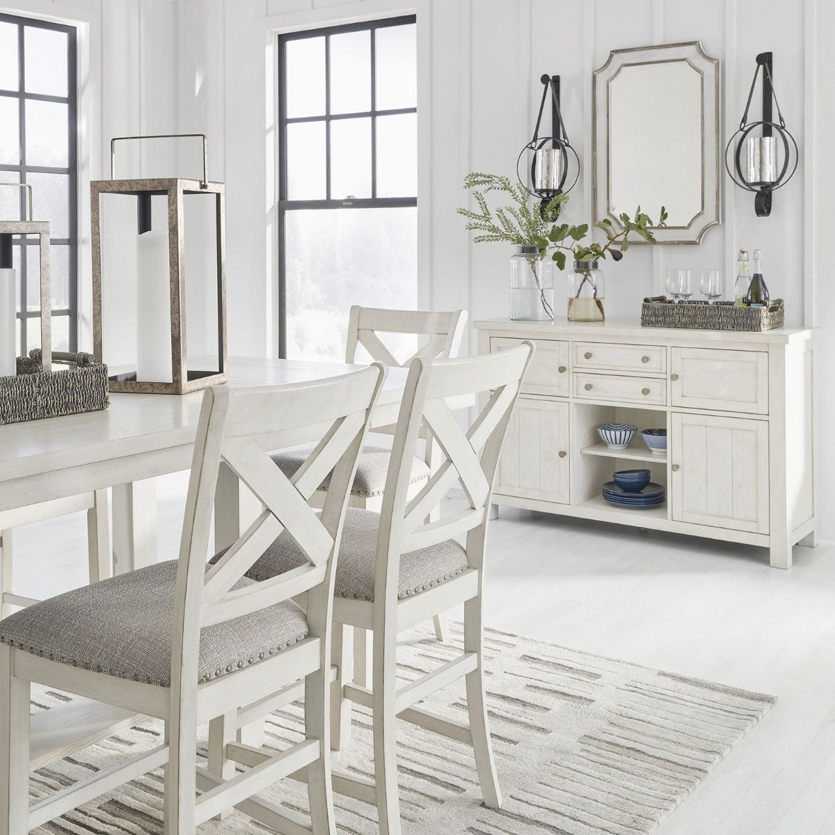 Picture of Robbinsdale Dining Server