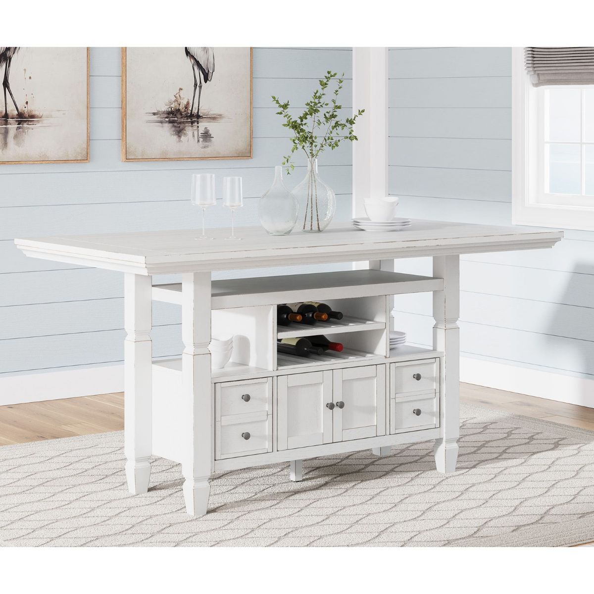 Picture of Robbinsdale Dining Table