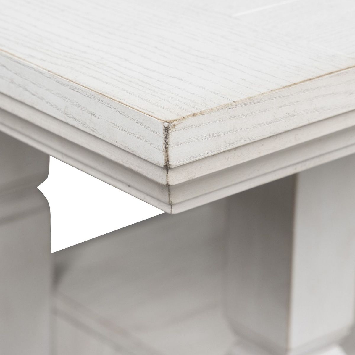 Picture of Robbinsdale Dining Table