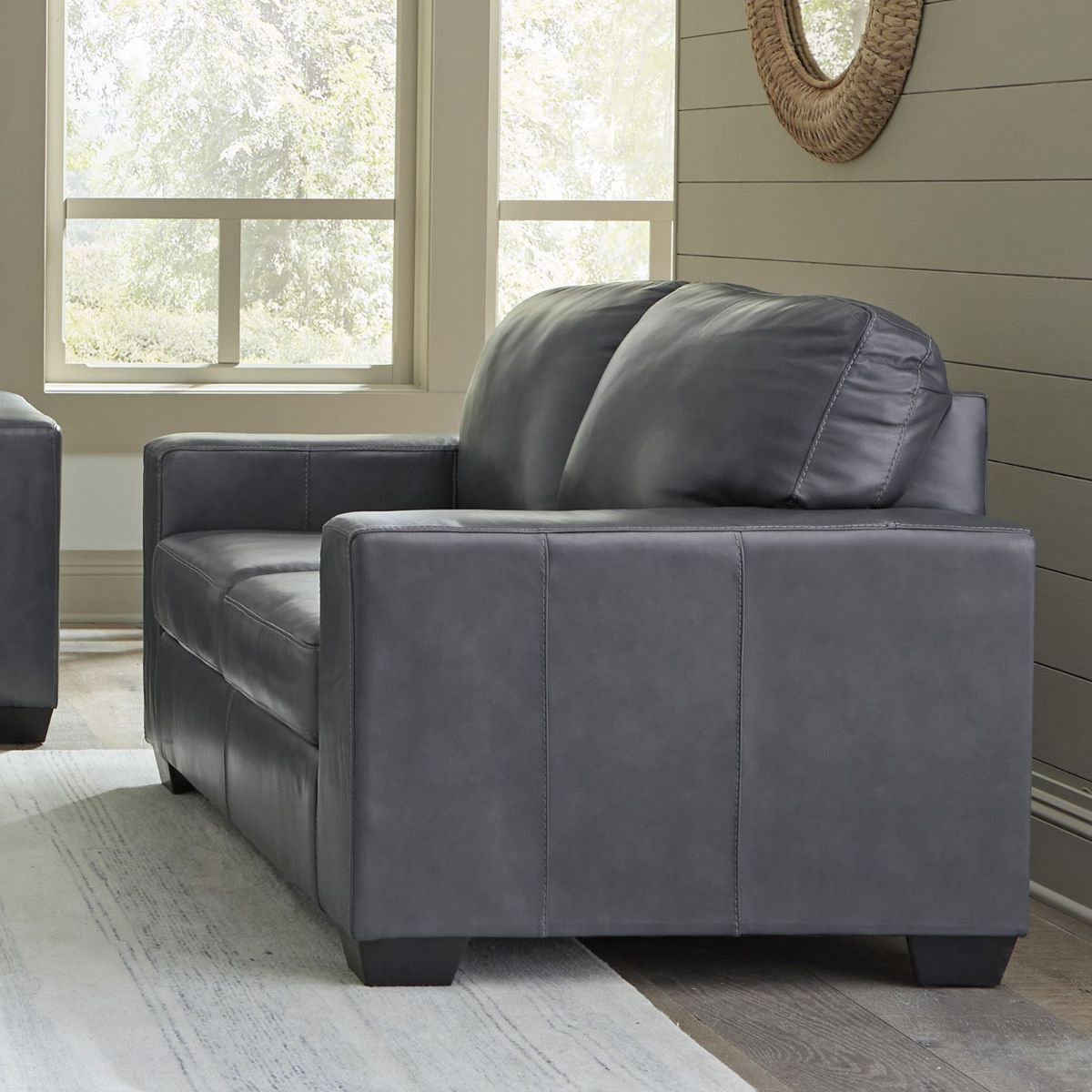 Picture of Bolsena Admiral Leather Loveseat