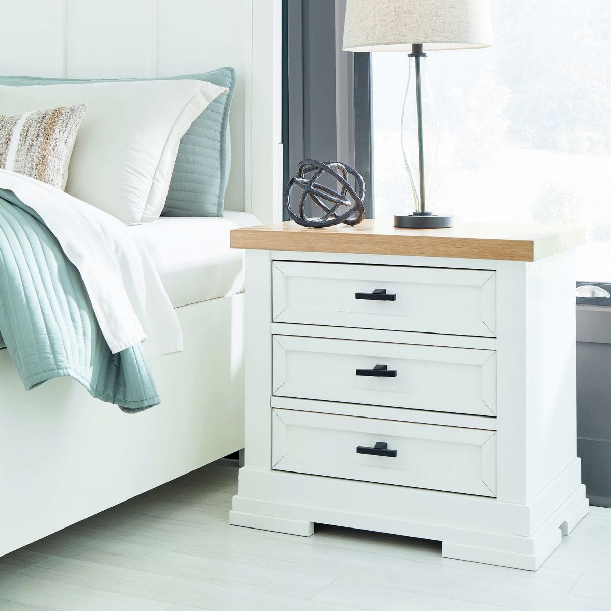 Picture of Ashbryn Nightstand