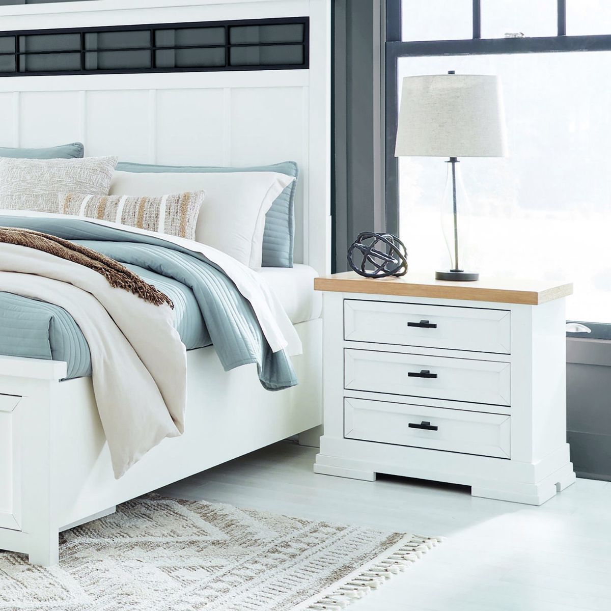 Picture of Ashbryn Nightstand