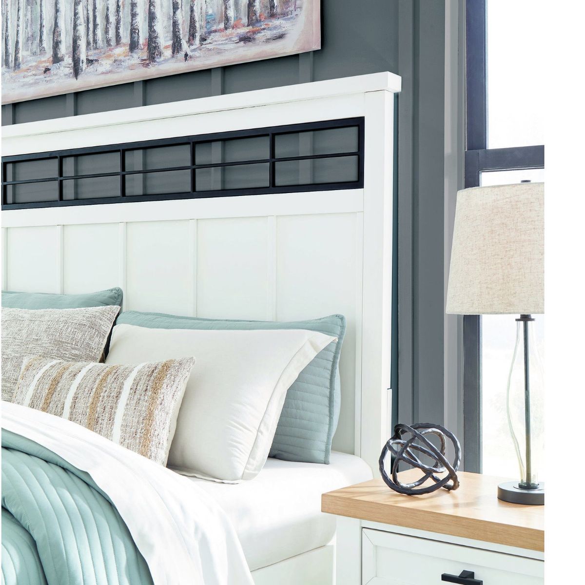 Picture of Ashbryn King Storage Bed