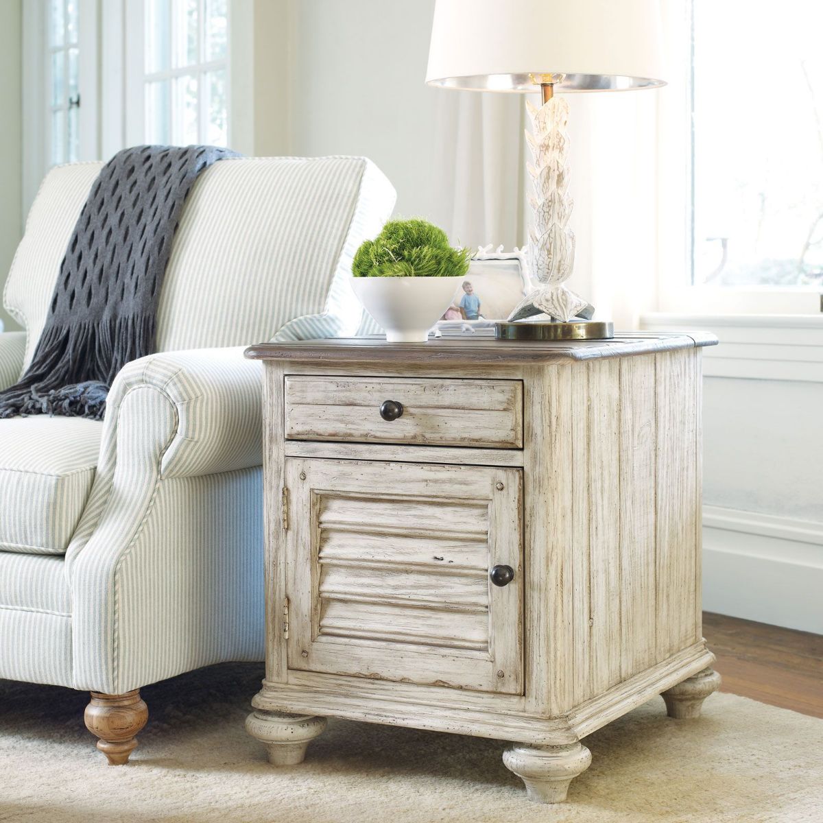 Picture of Weatherford Chairside Table