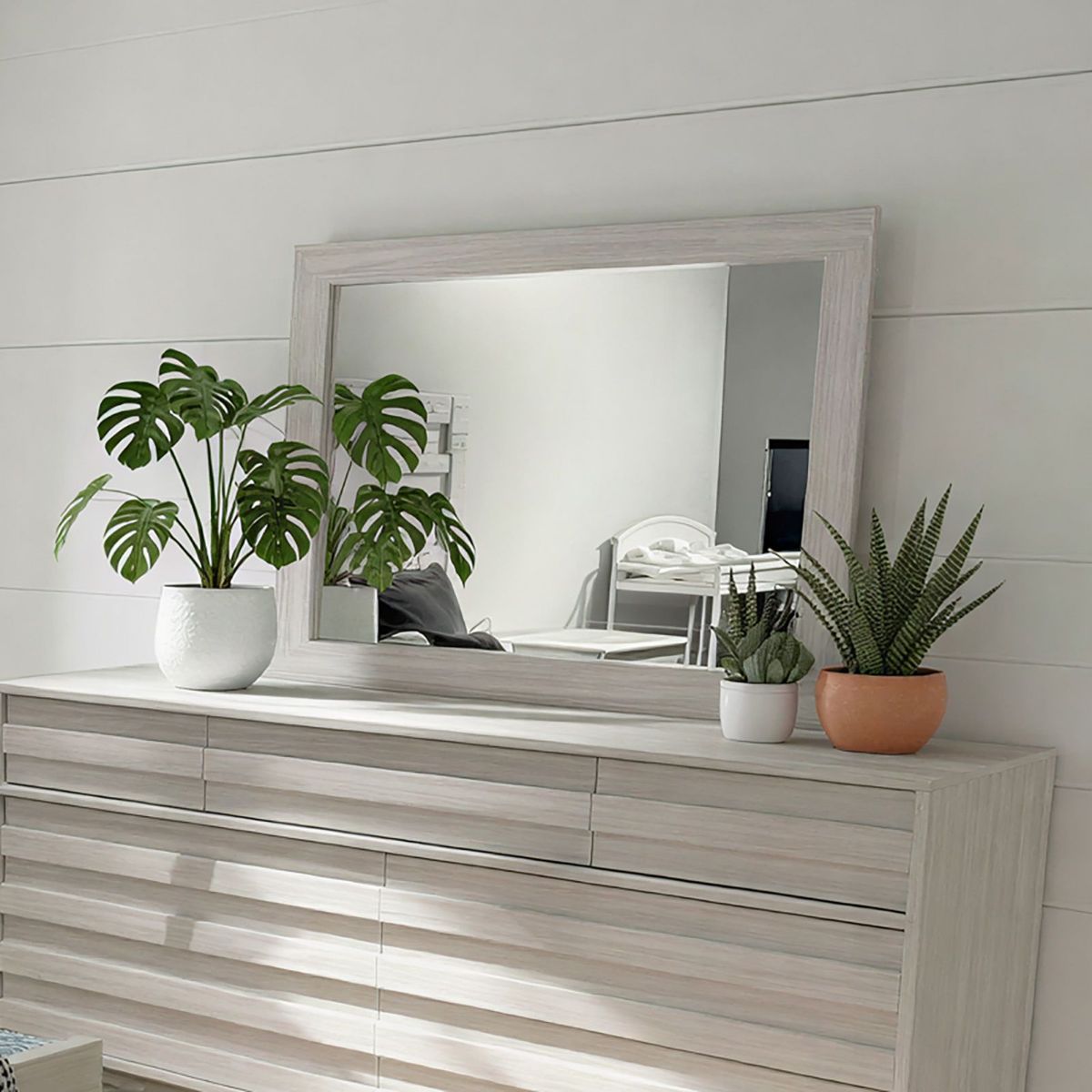 Picture of Performa White Oak Mirror