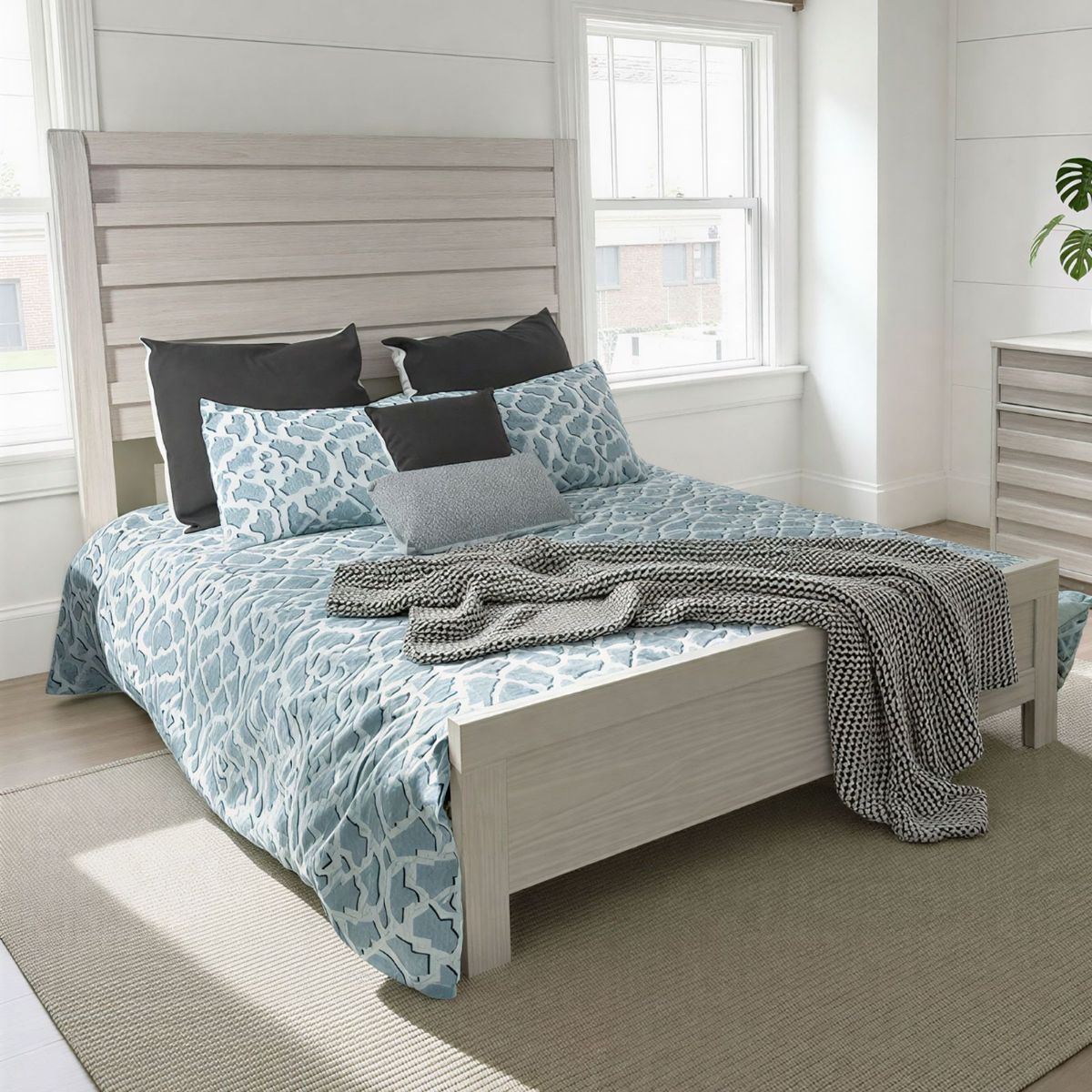 Picture of Performa White Oak King Bed